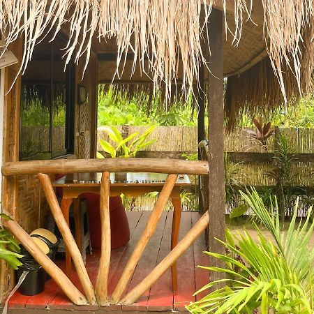 Siargao Tropic Hostel General Luna  Exteriör bild